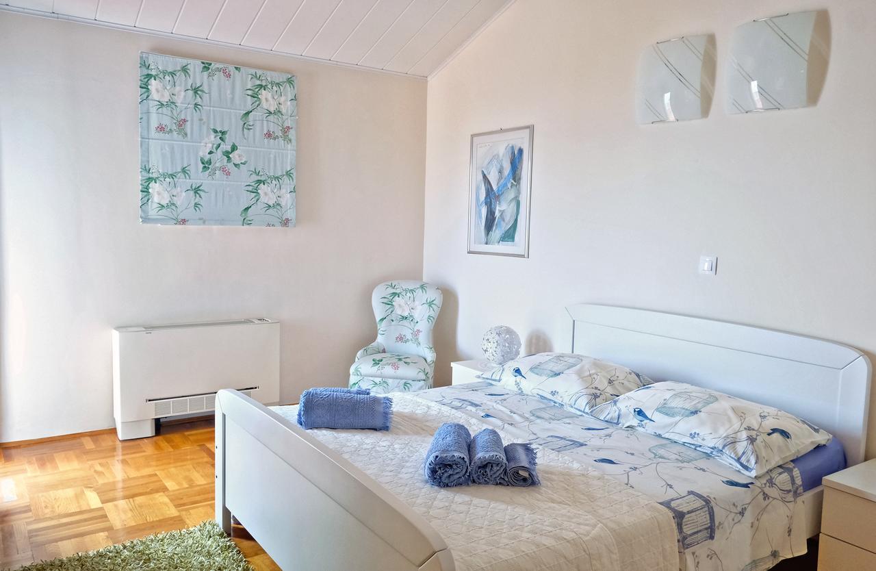 Villa Luciana Мимице Экстерьер фото